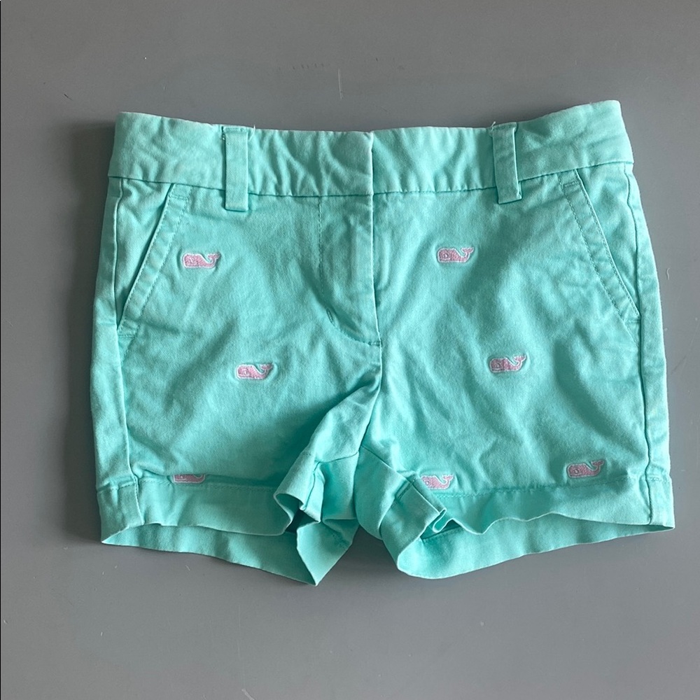Vineyard Vines Blue and Pink Bermuda Shorts Casual Style